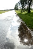 Дождик не помеха - по дороге в свое поместье катаюсь на велосипеде в облаках!  :)