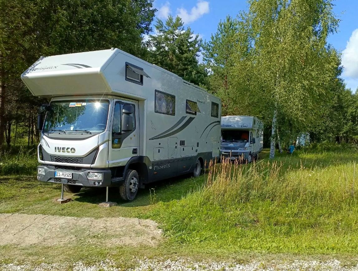 Первый караван зарубежных автотуристов в Россию (1).jpg Первый караван зарубежных автотуристов в Россию (1).jpg
