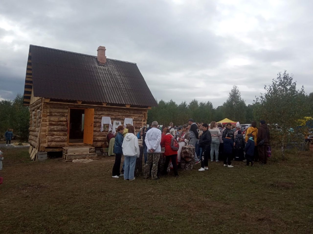 В поселении Ориана построена русская печь (9).jpg